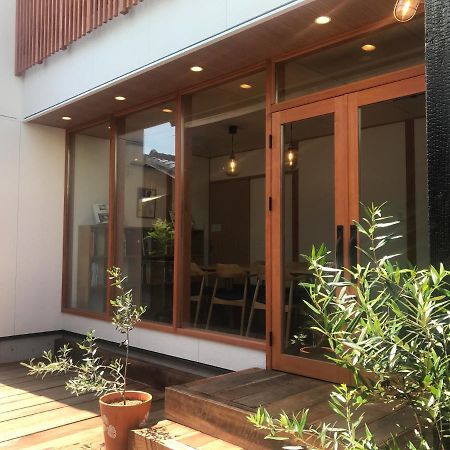 Quaint House Naoshima Hotel Buitenkant foto
