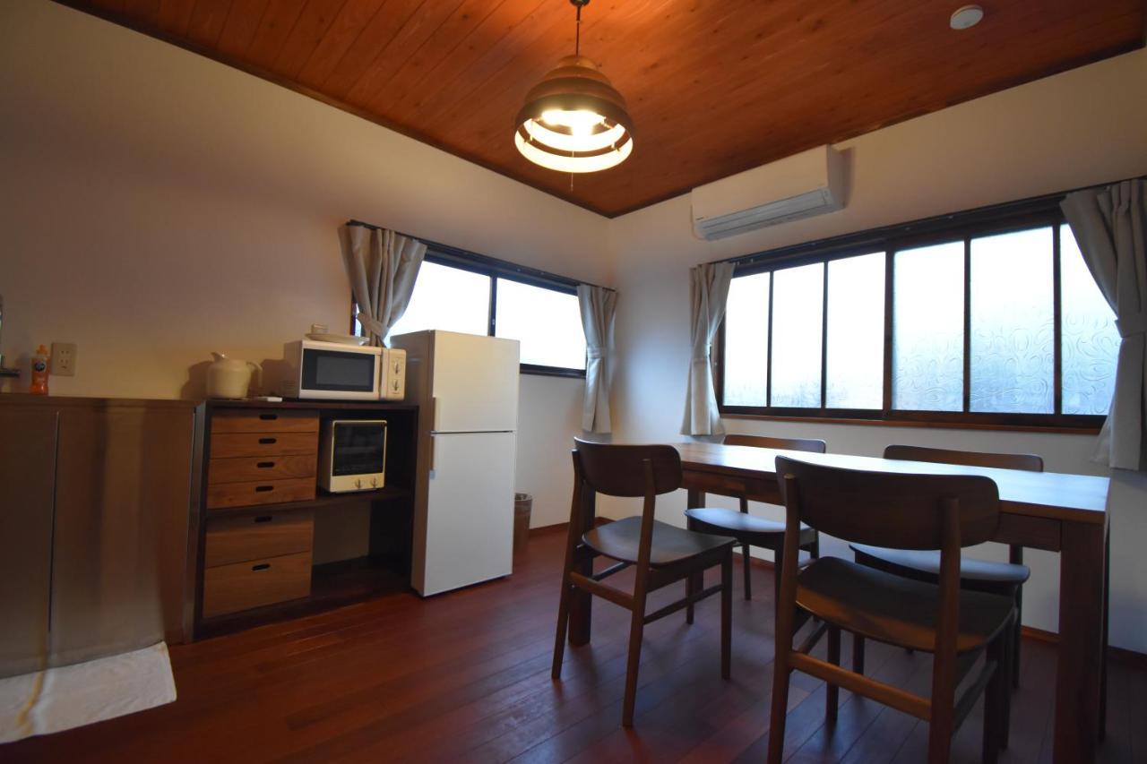 Quaint House Naoshima Hotel Buitenkant foto